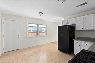 1317 Pleasant St, Winston-Salem, NC 27107 - Photo 6