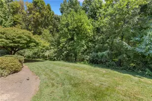 3 Brandywine Cir, Greensboro, NC 27409 - Photo 48