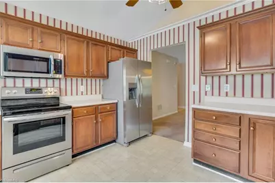 3 Brandywine Circle, Greensboro, NC 27409 - Photo 20