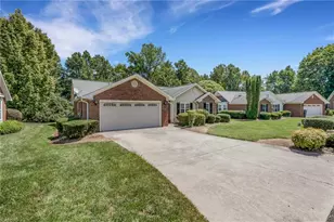 3 Brandywine Cir, Greensboro, NC 27409 - Photo 6
