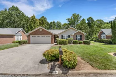 3 Brandywine Circle, Greensboro, NC 27409 - Photo 8