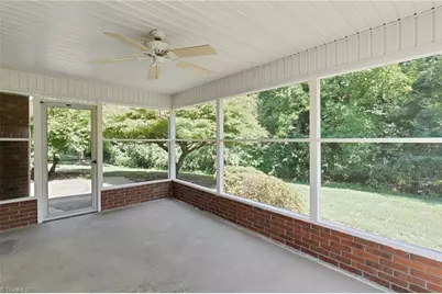 3 Brandywine Circle, Greensboro, NC 27409 - Photo 40