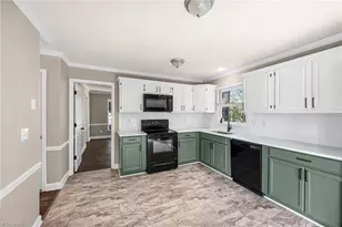 4341 Becks Park Ln, Winston-Salem, NC 27106 - Photo 10