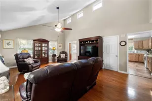 5737 Polaris Ct, Pfafftown, NC 27040 - Photo 2