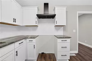 723 Windsor Trail, Asheboro, NC 27203 - Photo 10