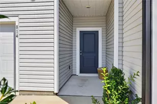 814 Falls Grove Trl, High Point, NC 27265 - Photo 2