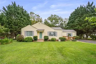 204 Carson Rd, Pilot Mountain, NC 27041 - Photo 2