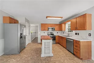 185 Summit Dr, Mocksville, NC 27028 - Photo 6