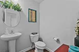 4911 Black Frst Dr, Greensboro, NC 27405 - Photo 22