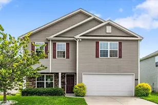 4911 Black Frst Dr, Greensboro, NC 27405 - Photo 2