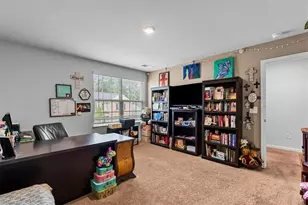 4911 Black Frst Dr, Greensboro, NC 27405 - Photo 38