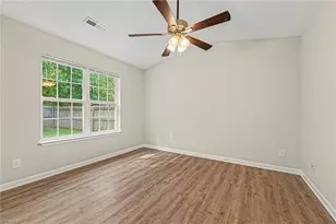 3582 Sydney Oaks Dr, Greensboro, NC 27214 - Photo 12