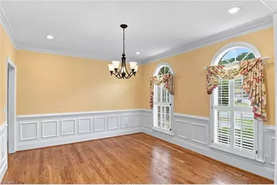4600 Century Oaks Lane, Winston-Salem, NC 27106 - Photo 4