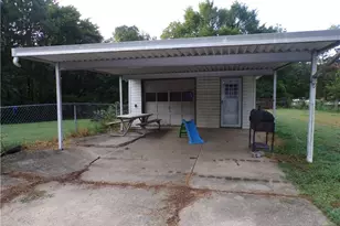 3900 Oak Grove Ave, Greensboro, NC 27405 - Photo 10
