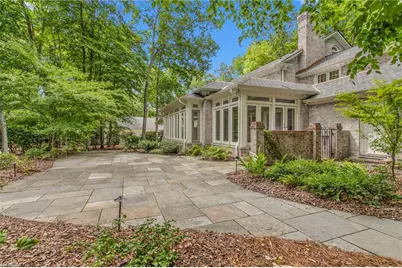 402 Parkmont Drive, Greensboro, NC 27408 - Photo 46