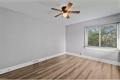 921 E King Street, King, NC 27021 - Photo 26