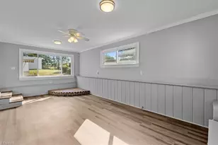921 E King St, King, NC 27021 - Photo 18