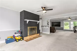 1200 Quail Hollow Rd, Kernersville, NC 27284 - Photo 14