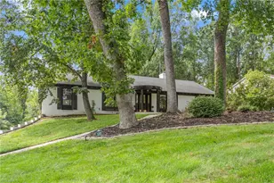 1200 Quail Hollow Rd, Kernersville, NC 27284 - Photo 2