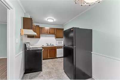 3822 Country Club Road #I, Winston-Salem, NC 27104 - Photo 16