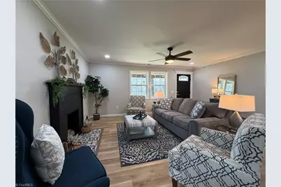 1826 N Oak Ridge Church Road, Yadkinville, NC 27055 - Photo 8