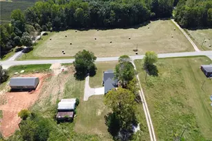 1826 N Oak Ridge Church Rd, Yadkinville, NC 27055 - Photo 44