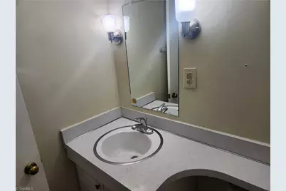 2922 Ramsgate Court, Winston-Salem, NC 27106 - Photo 20