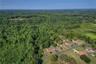 2036 Camp Springs Rd, Reidsville, NC 27320 - Photo 4