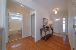 303 Locksley Ct, Thomasville, NC 27360 - Photo 18