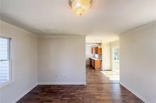3807 Fig Leaf Ct, Greensboro, NC 27406 - Photo 8