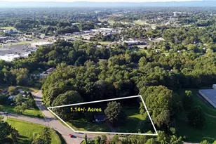 1574 Carter St, Mount Airy, NC 27030 - Photo 2