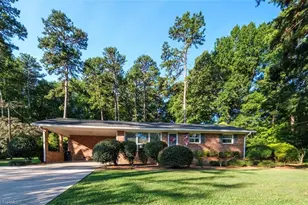 221 Westwood Ave, Thomasville, NC 27360 - Photo 2