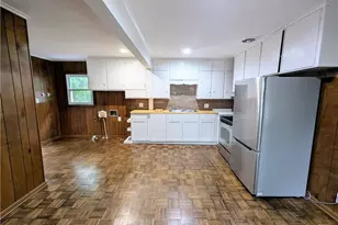 703 Sherwood Pl, High Point, NC 27262 - Photo 2