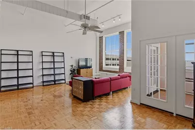 101 N Chestnut Street #4, Winston-Salem, NC 27127 - Photo 6