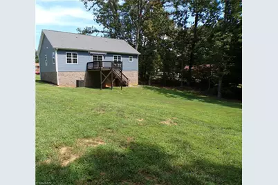 5630 Sutter Lane, Kernersville, NC 27284 - Photo 2