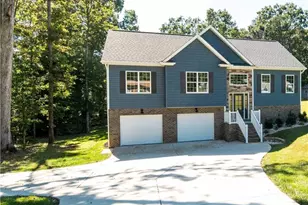 5630 Sutter Ln, Kernersville, NC 27284 - Photo 2