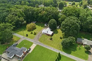 212 Circle Dr, Dobson, NC 27017 - Photo 30