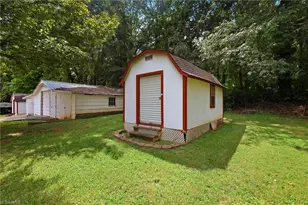 212 Circle Dr, Dobson, NC 27017 - Photo 40