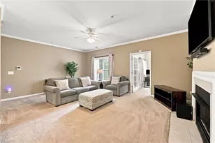 6941 Hanesbrook Cir, Clemmons, NC 27012 - Photo 4
