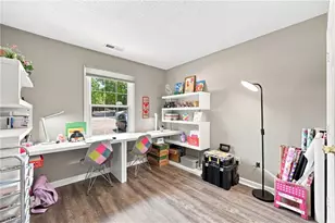2642 Cottage Pl, Greensboro, NC 27455 - Photo 20