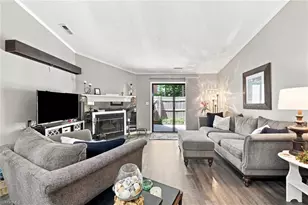 2642 Cottage Pl, Greensboro, NC 27455 - Photo 14