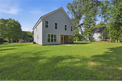 702 Vance Street, Mebane, NC 27302 - Photo 28