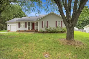 6783 Ironwood Cir, Greensboro, NC 27410 - Photo 2