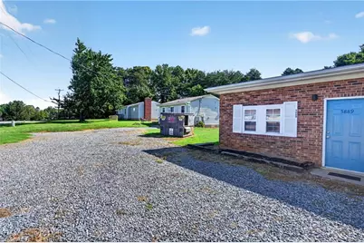 5889 Nc Highway 66, King, NC 27021 - Photo 34