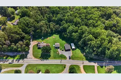 5889 Nc Highway 66, King, NC 27021 - Photo 4