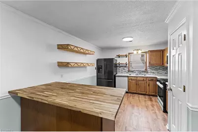 923 Aberdeen Road, High Point, NC 27265 - Photo 20