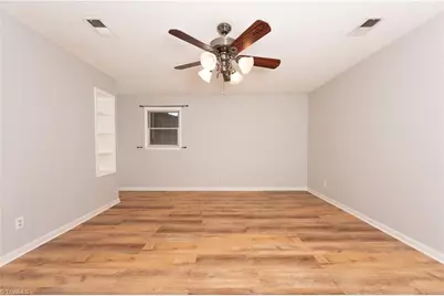 923 Aberdeen Road, High Point, NC 27265 - Photo 32