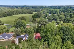 923 Aberdeen Rd, High Point, NC 27265 - Photo 14