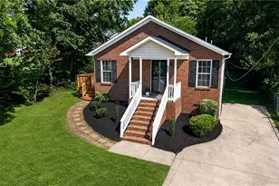 807 Julian St, Greensboro, NC 27405 - Photo 2