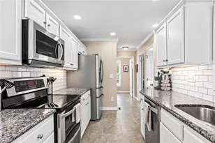5201 Old Plantation Cir, Winston-Salem, NC 27104 - Photo 12